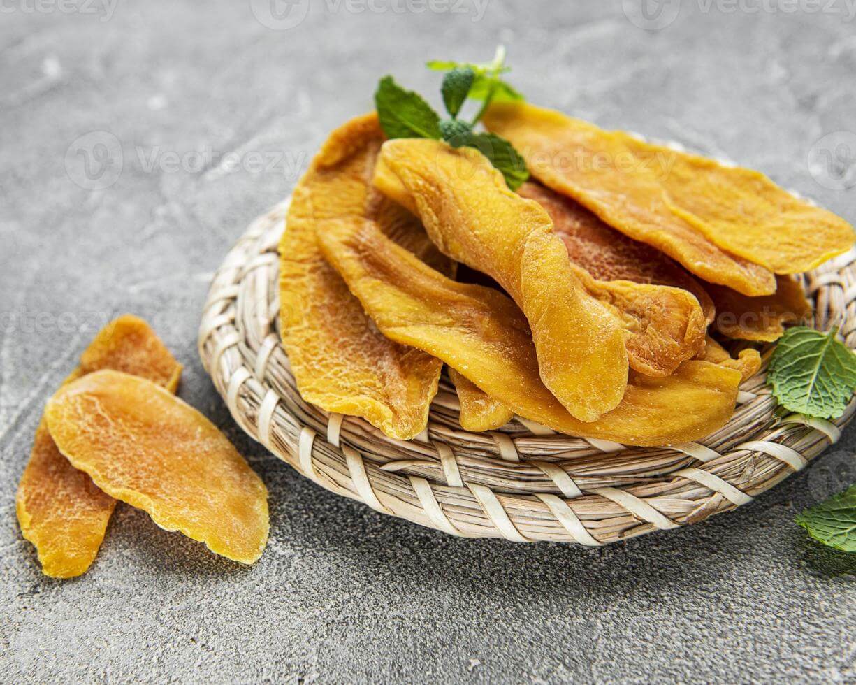 Premium Sun Dried Mango Big Slices - Unsweetened No Preservatives